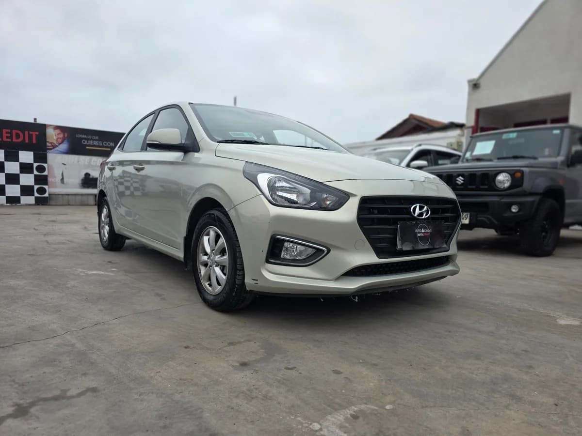 HYUNDAI VERNA CB - 2022 - Imagen 4