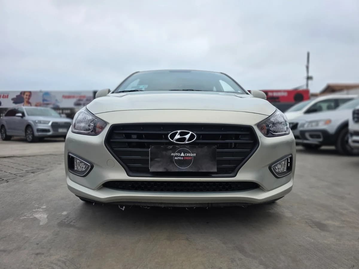 HYUNDAI VERNA CB - 2022 - Imagen 5