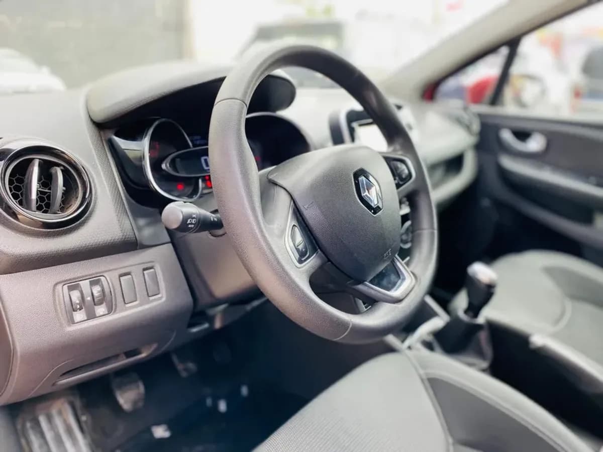 RENAULT CLIO IV HB - 2019 - Imagen 8