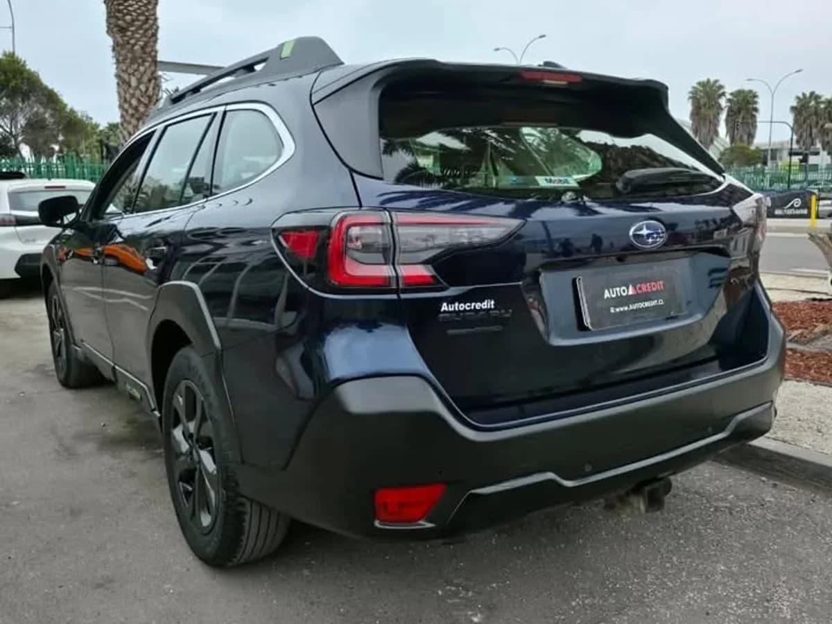 SUBARU OUTBACK AWD - 2022 - Imagen 8