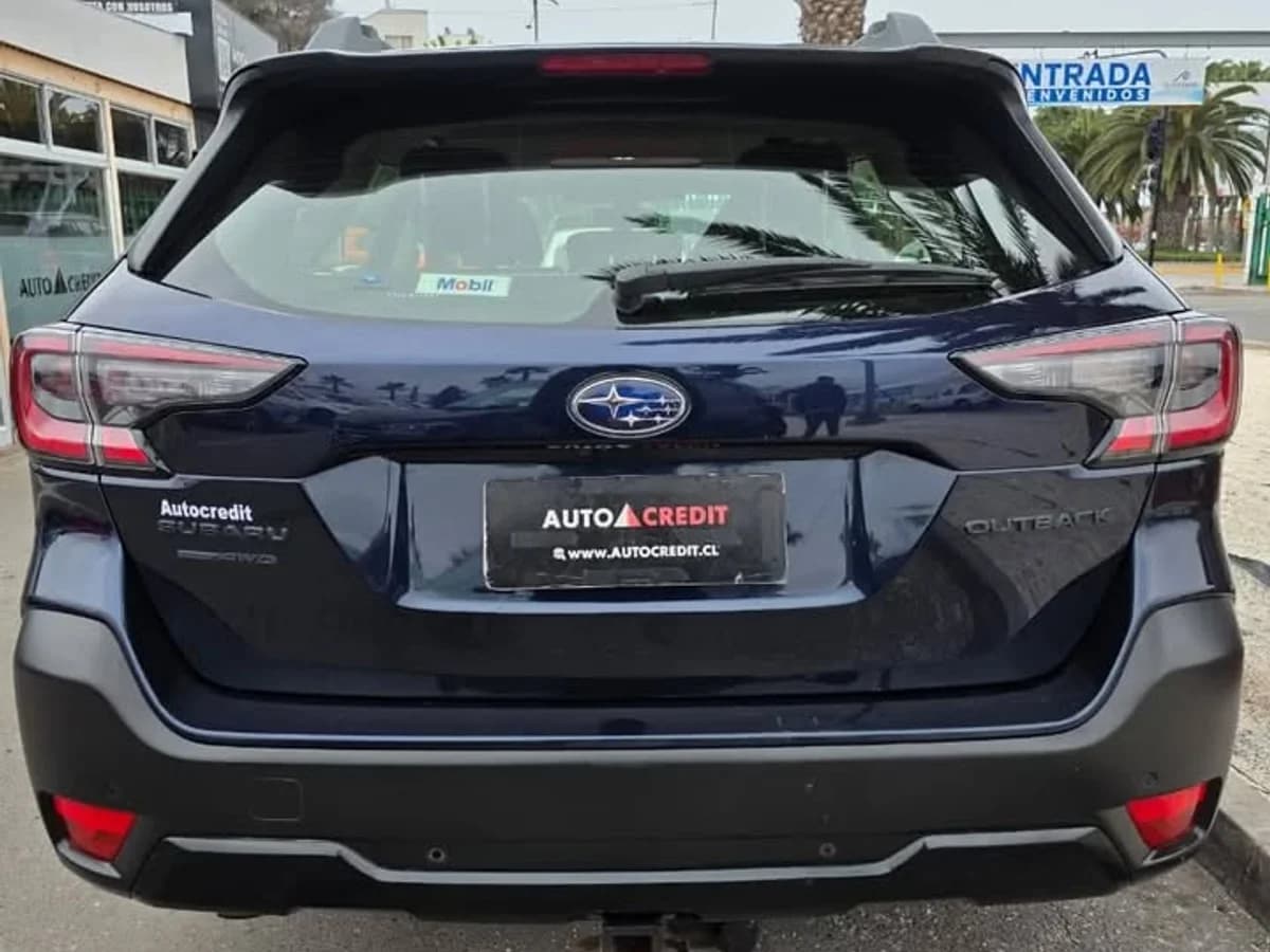 SUBARU OUTBACK AWD - 2022 - Imagen 10