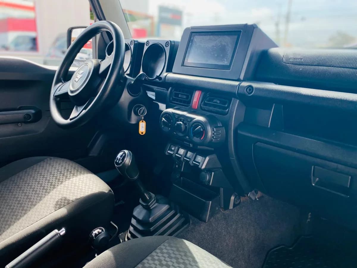 SUZUKI JIMNY GL 4X4 - 2022 - Imagen 10
