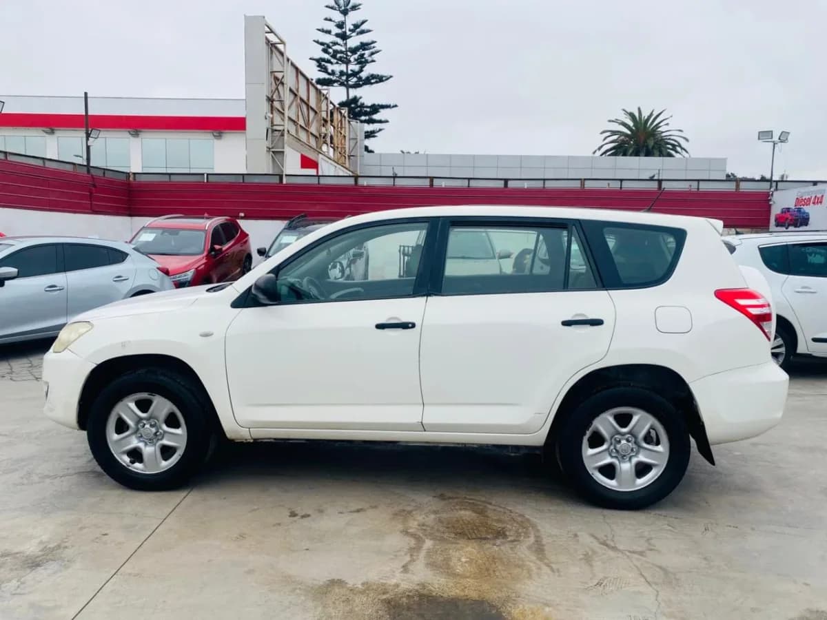 TOYOTA RAV 4- 2010 - Imagen 7