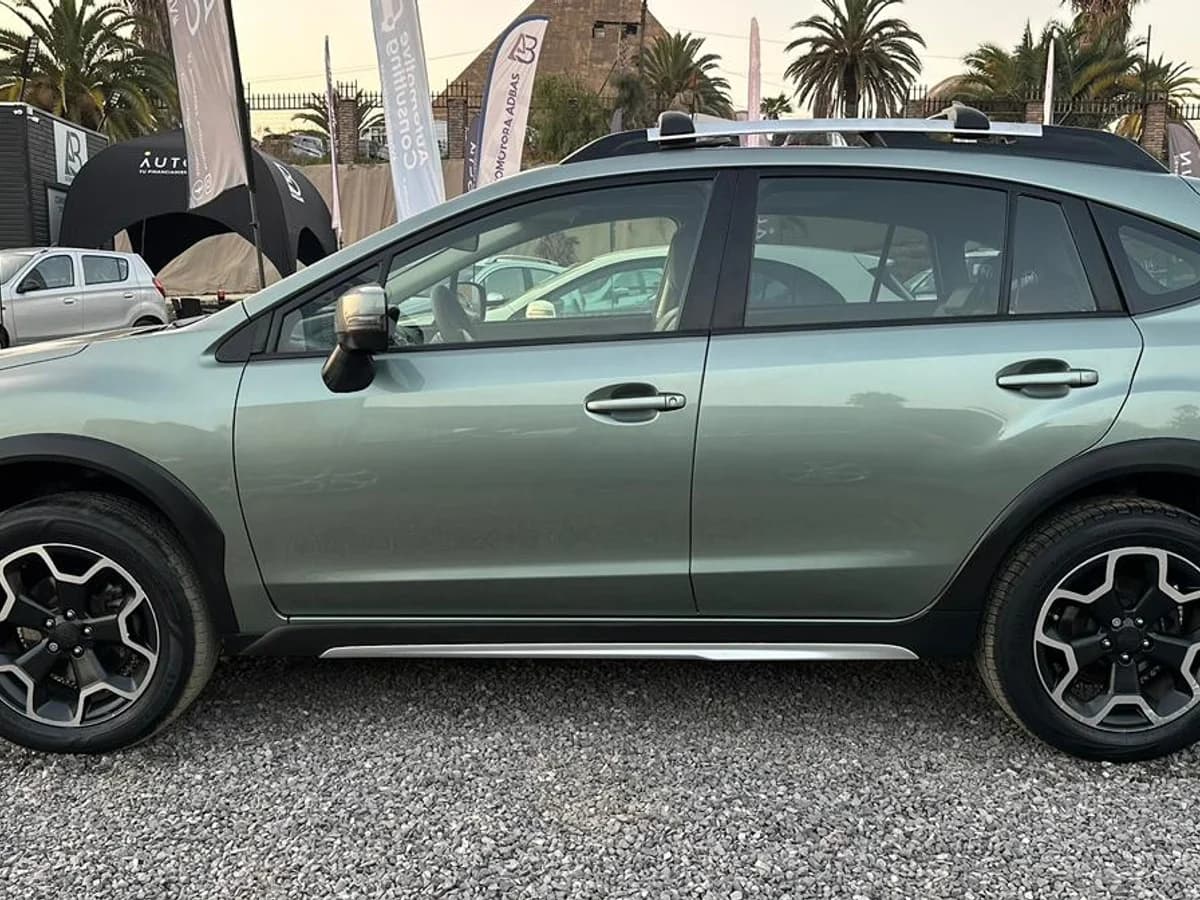 SUBARU XV AWD CVT 2.0I 2.0I CVT AWD LIMITED UNICO DUENO 2015 - Imagen 6