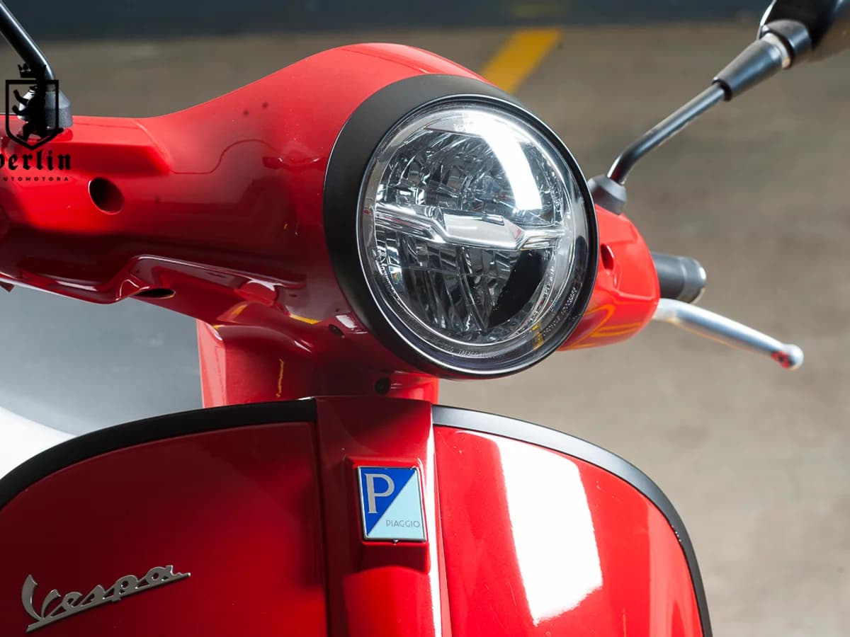 VESPA GTS 300 CC 2.5 SDX TT MT DIESEL 4X4 2025 - Imagen 17