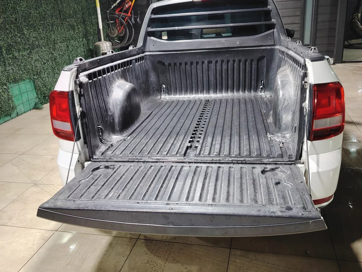 VOLKSWAGEN SAVEIRO 1.6 1.6 2022 - Imagen 9