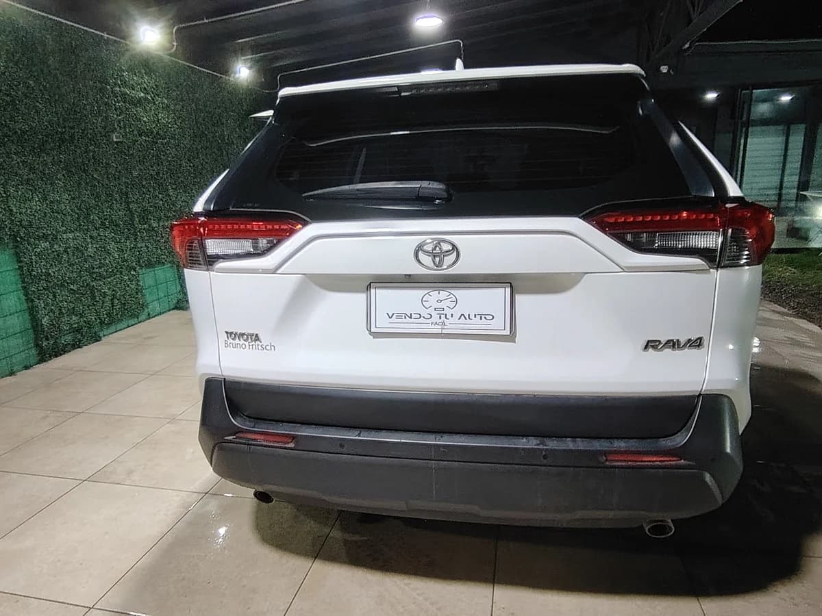 TOYOTA RAV 4 2.0 2.0 4x2 MT 2020 - Imagen 10