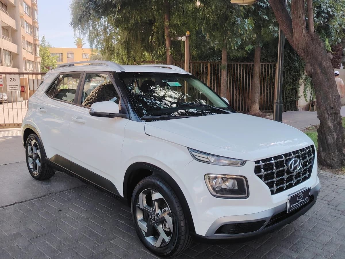 HYUNDAI Venue 1.6 QX PLUS 4X2 MT 5P 2024 - Imagen 16