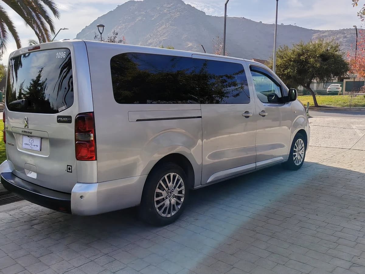 PEUGEOT Traveller BLUEHDI 2019 - Imagen 10