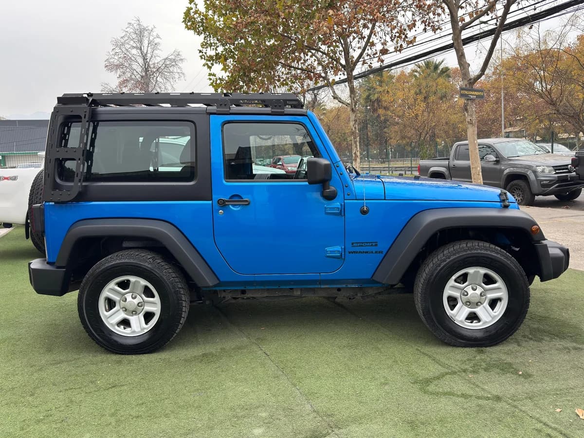JEEP WRANGLER SPORT 2.8 AUT CRD 2015 - Imagen 8