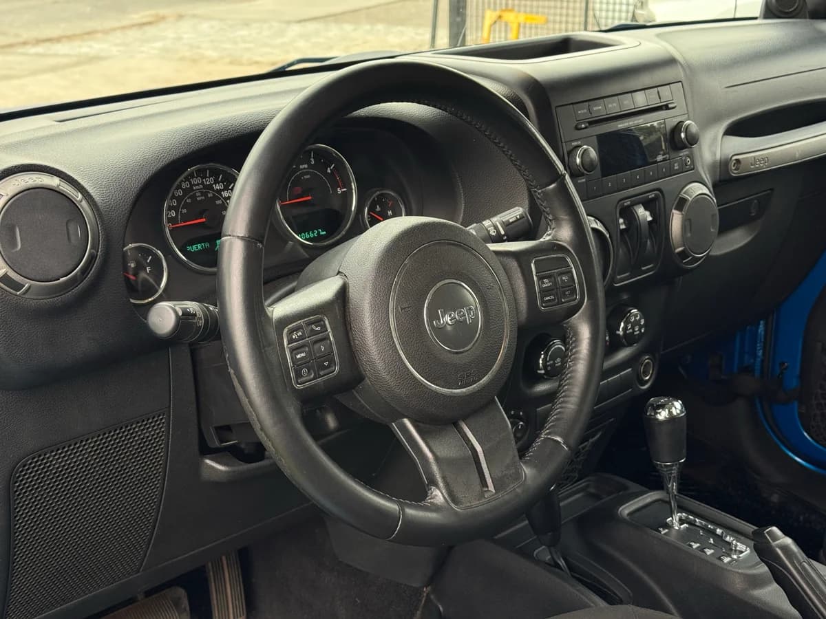 JEEP WRANGLER SPORT 2.8 AUT CRD 2015 - Imagen 13
