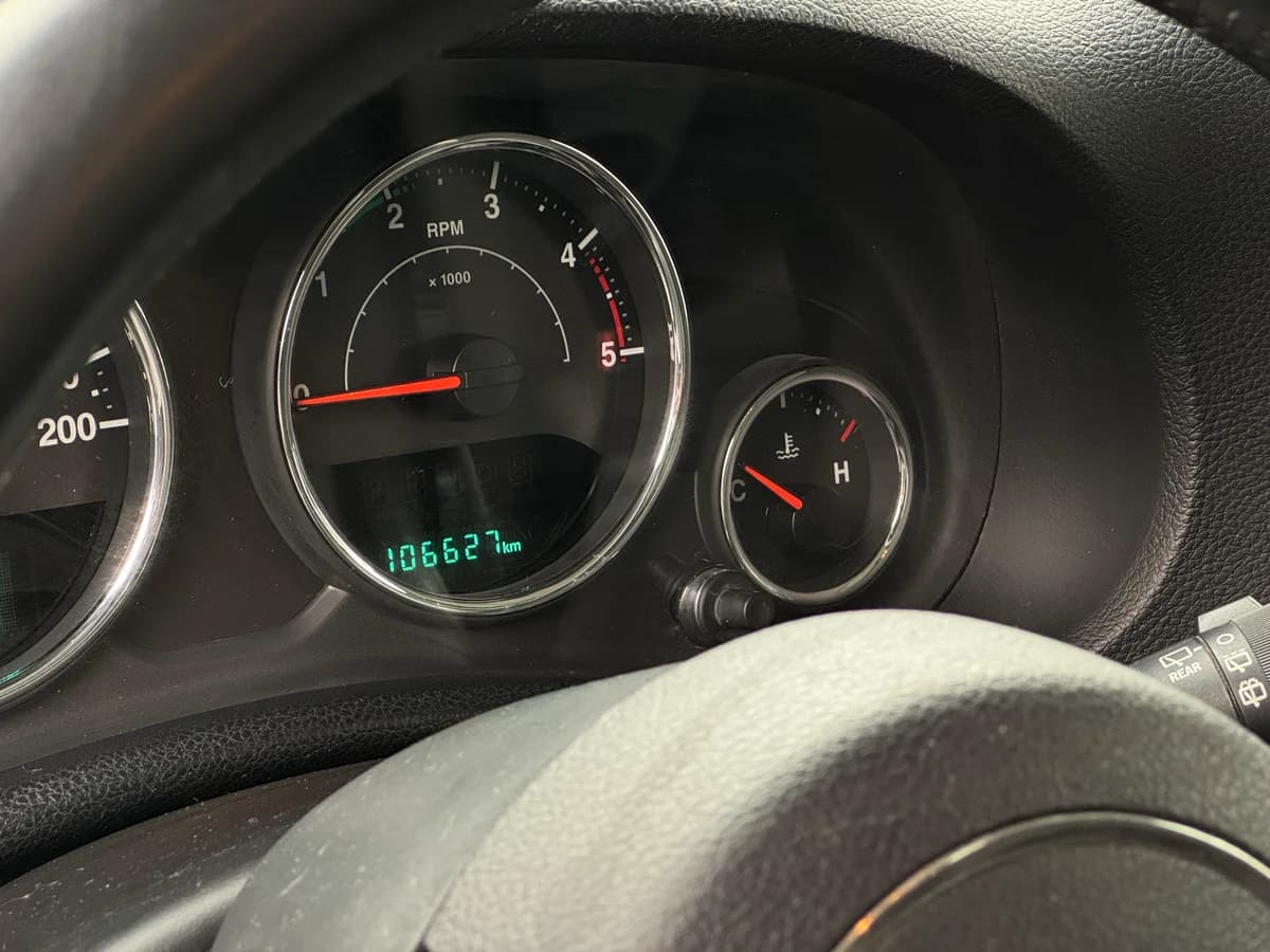 JEEP WRANGLER SPORT 2.8 AUT CRD 2015 - Imagen 14