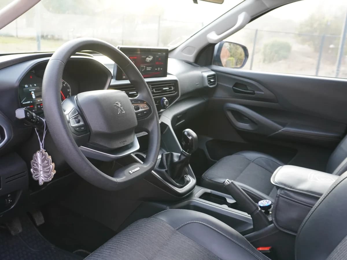 PEUGEOT Landtrek ACTIVE 1.9 HDI 150 4X2 2023 - Imagen 23