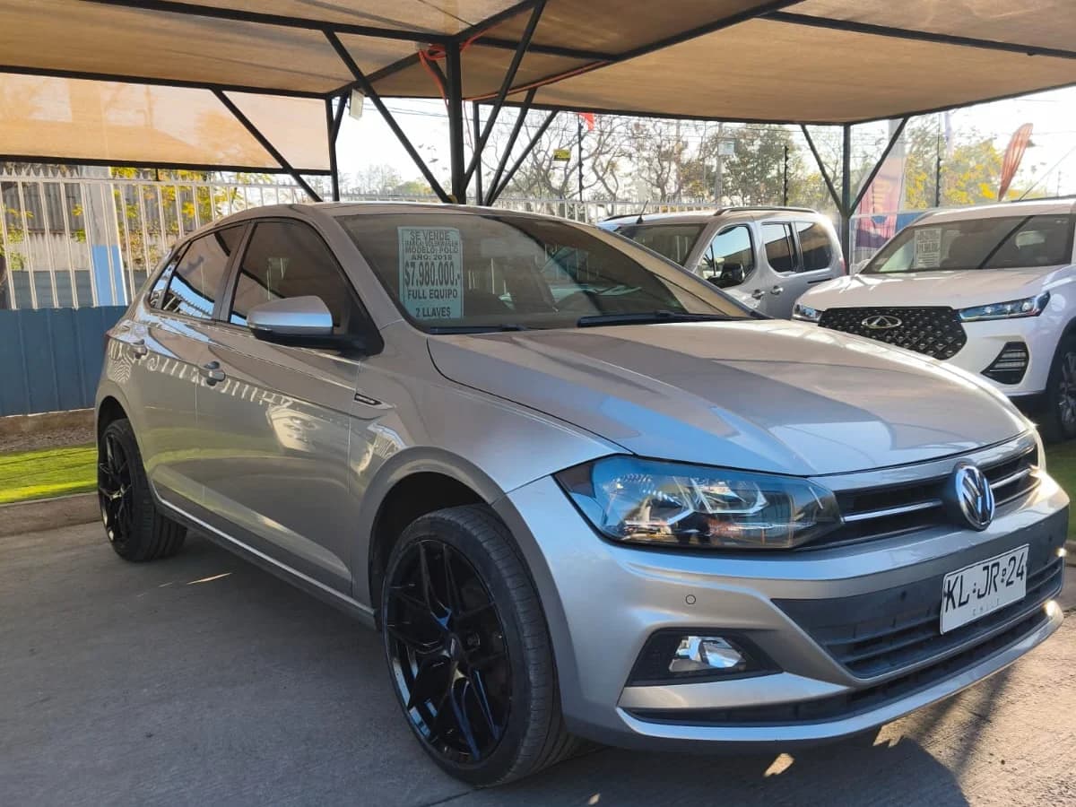 VOLKSWAGEN POLO CONFORTLINE 2018 - Imagen 1