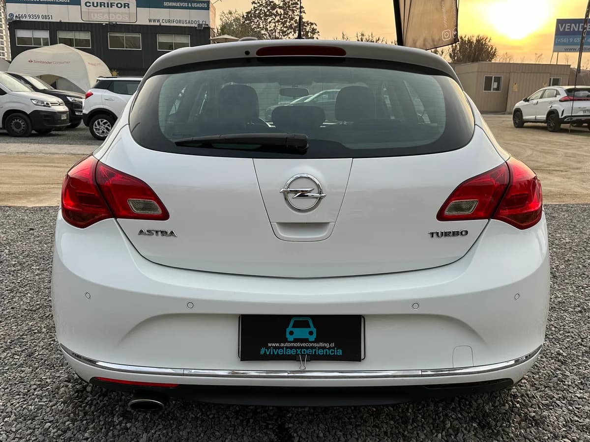 OPEL ASTRA HB 1.6 TURBO ENJOY R HB 1.6 TURBO ENJOY R 2015 - Imagen 5