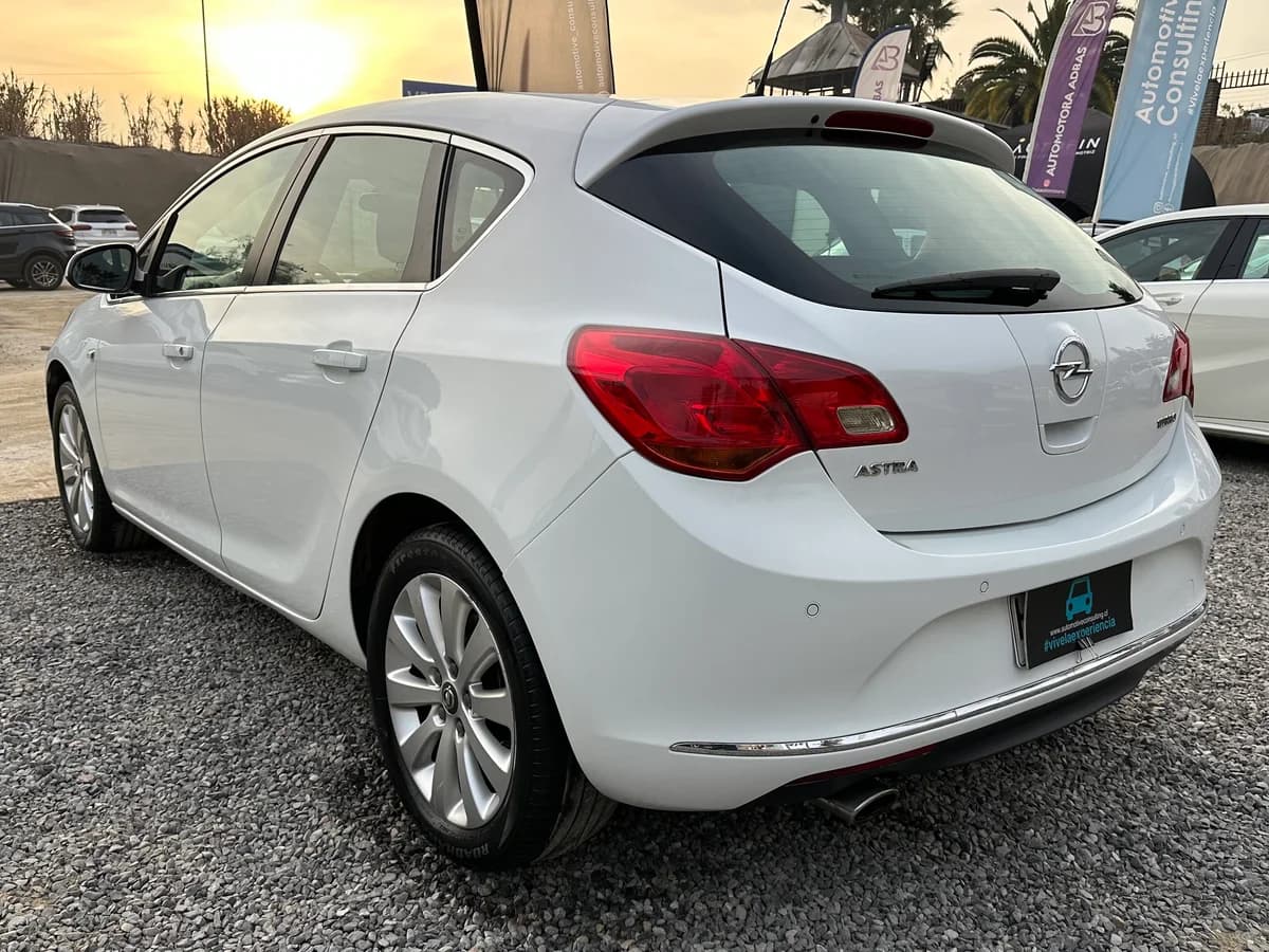 OPEL ASTRA HB 1.6 TURBO ENJOY R HB 1.6 TURBO ENJOY R 2015 - Imagen 7