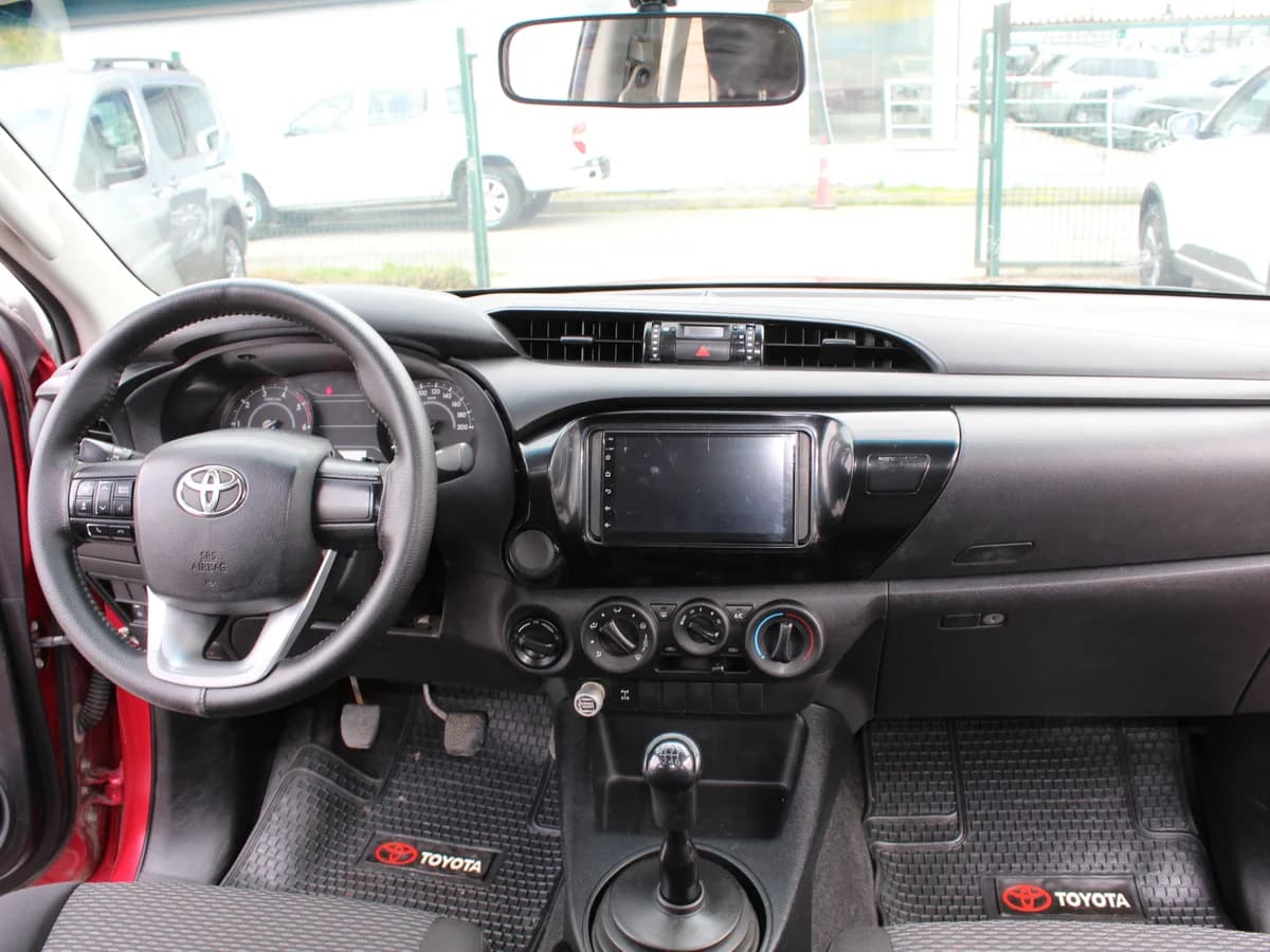 TOYOTA HI LUX D CAB 4X4 2.4 4x4 2018 - Imagen 7