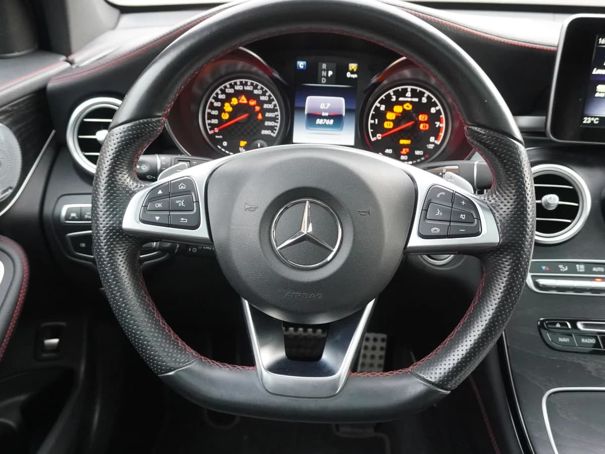 MERCEDES BENZ GLC 43 AMG 3.0 4Matic AMG 3.0 V6 Twin Turbo 4WD AT 5P 2018 - Imagen 26