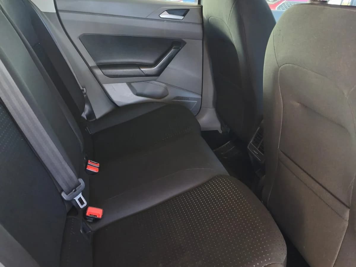 VOLKSWAGEN POLO 1.6 CONFORTLINE 4X2 MT 4P 2018 - Imagen 6