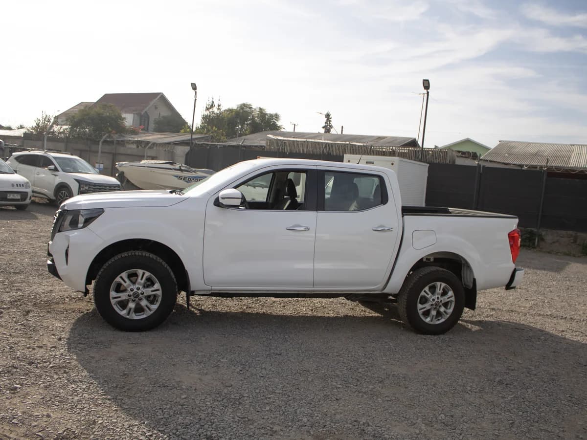 NISSAN navara D CAB 2.3 2023 - Imagen 5