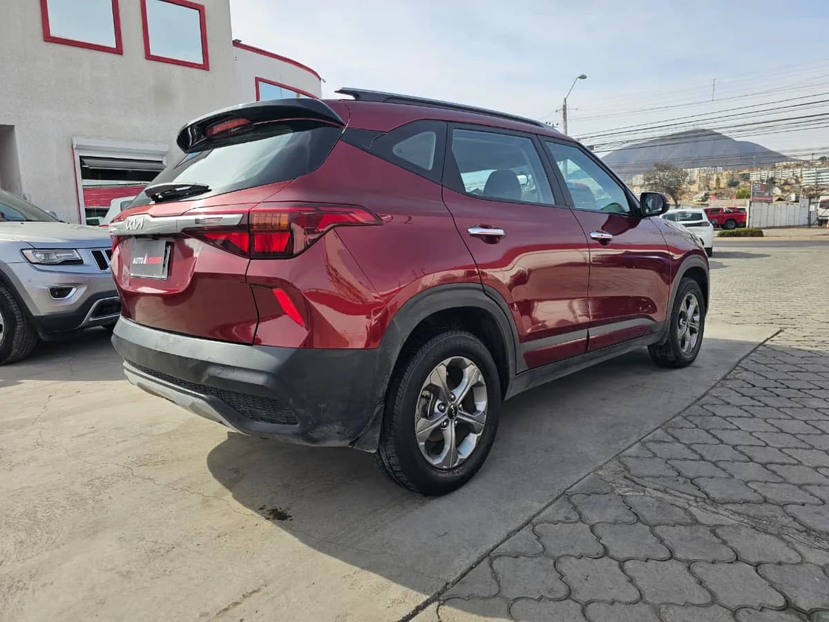 KIA SELTOS MPI 1.6 AUT at 2022 - Imagen 6