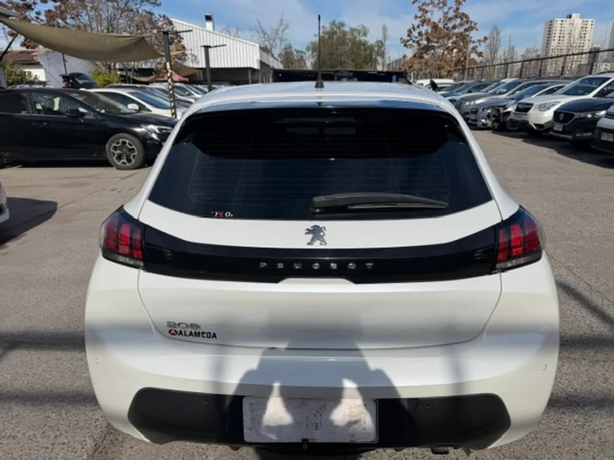 PEUGEOT 208 ACTIVE 1.2 2022 - Imagen 5