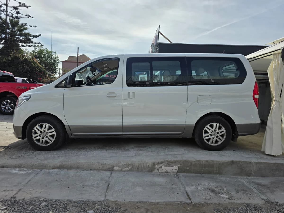 HYUNDAI H1 FG CRDI GL 2.5 MEC 2019 - Imagen 2