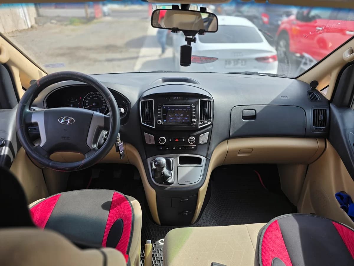 HYUNDAI H1 FG CRDI GL 2.5 MEC 2019 - Imagen 6