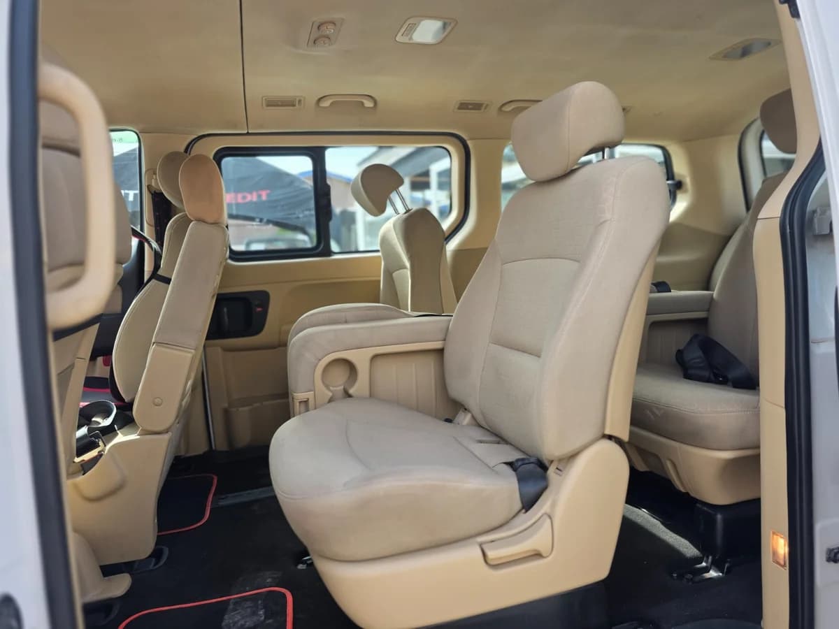 HYUNDAI H1 FG CRDI GL 2.5 MEC 2019 - Imagen 8