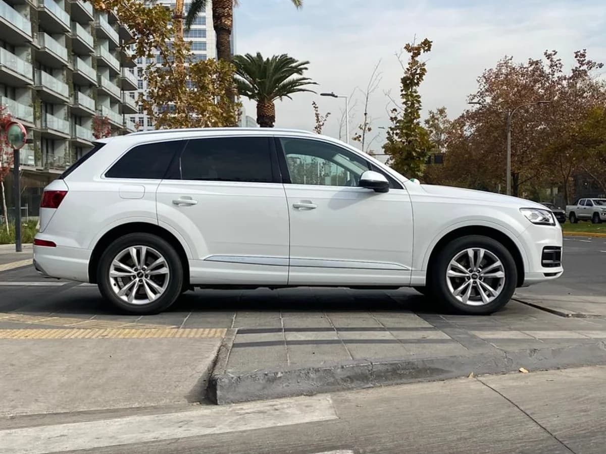 AUDI Q7 TFSI 2.0 2018 - Imagen 9