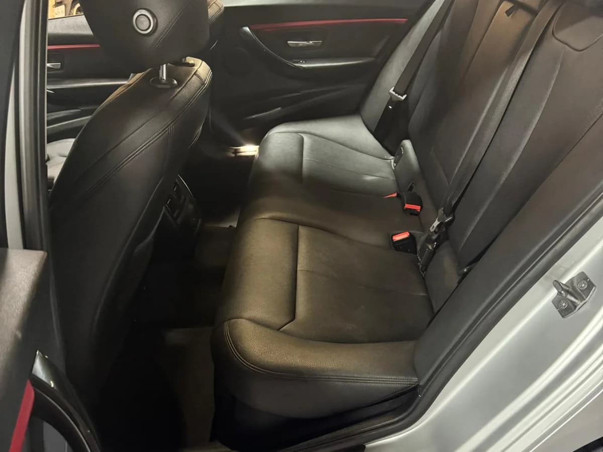 BMW 320I 2.0 AT Limousine 2017 - Imagen 11