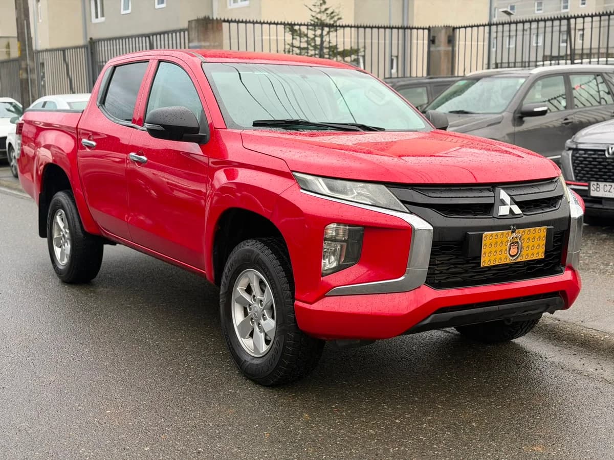 MITSUBISHI l200 KATANA CRT 4X2 2.4 2022 - Imagen 1
