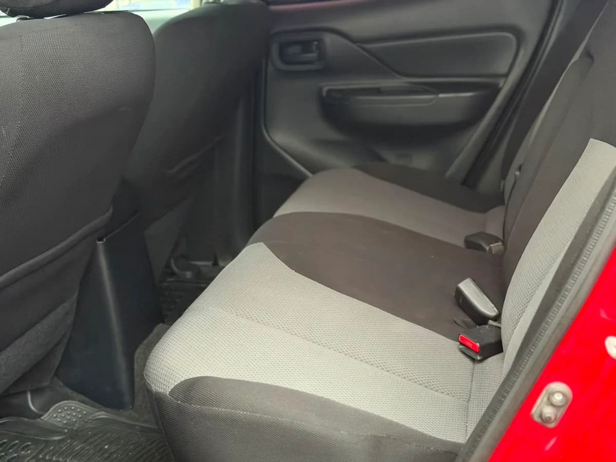 MITSUBISHI l200 KATANA CRT 4X2 2.4 2022 - Imagen 11