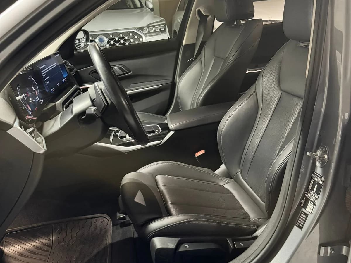 BMW 320I Urban 2023 - Imagen 10