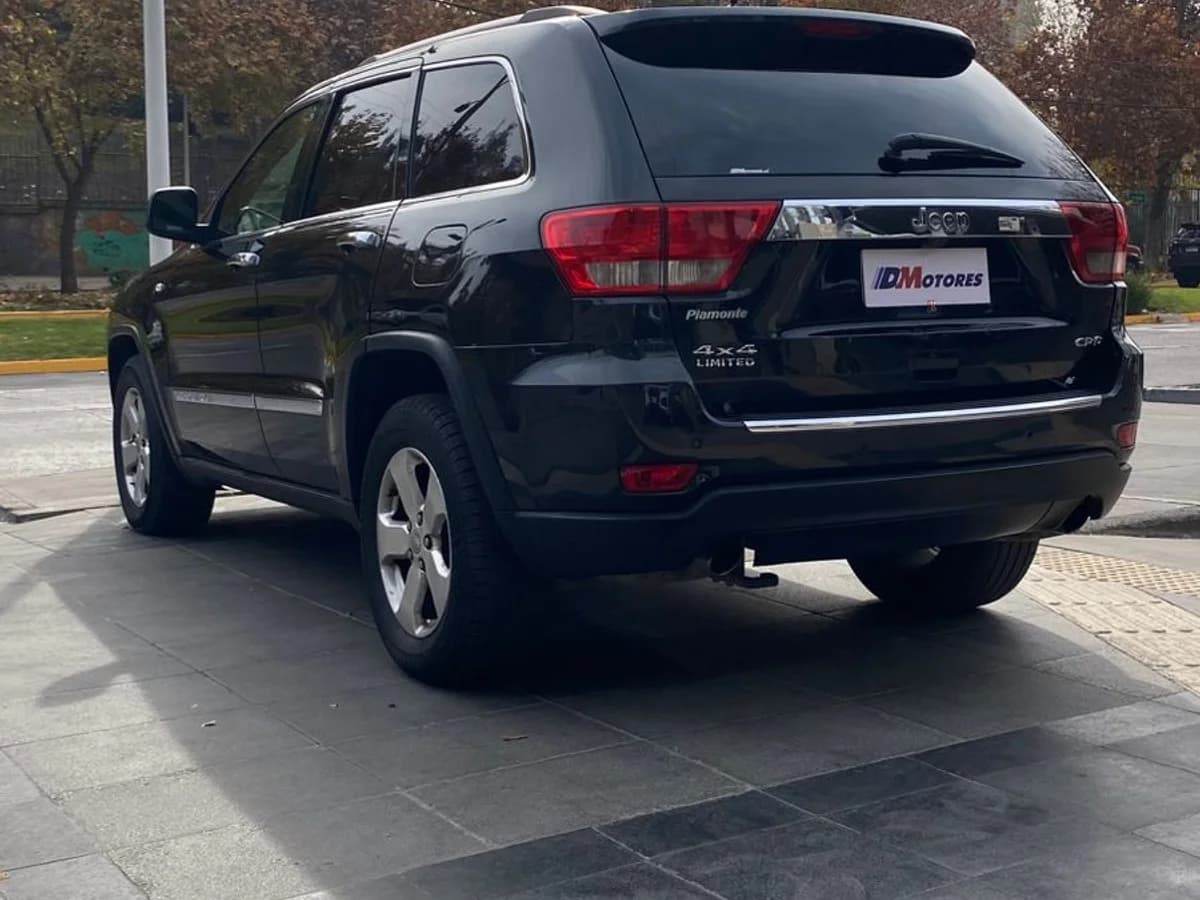 JEEP GRAND CHEROKEE LIMITED 3.0 AUT 4WD CRD 2013 - Imagen 9