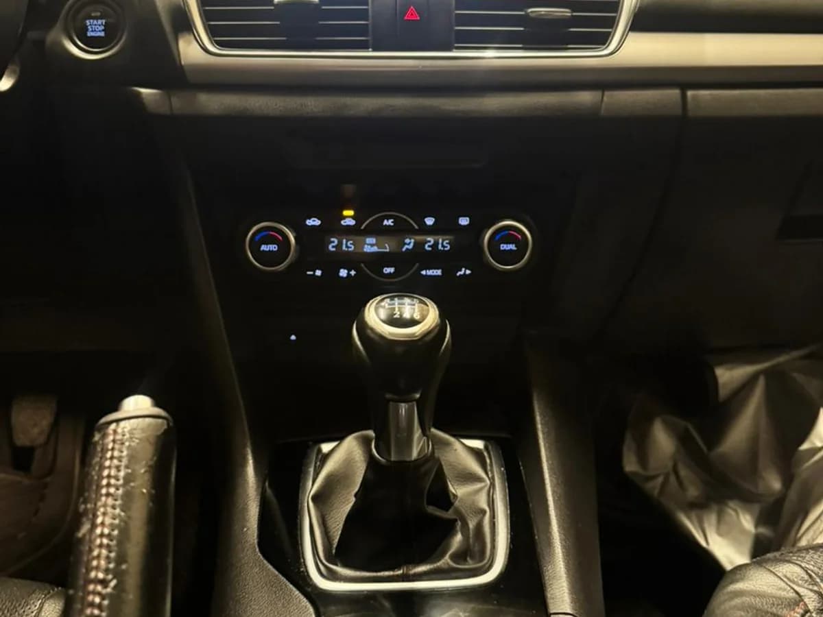 MAZDA 3 GT Sport 2.5 Skyactiv-G BOSE 2017 - Imagen 12