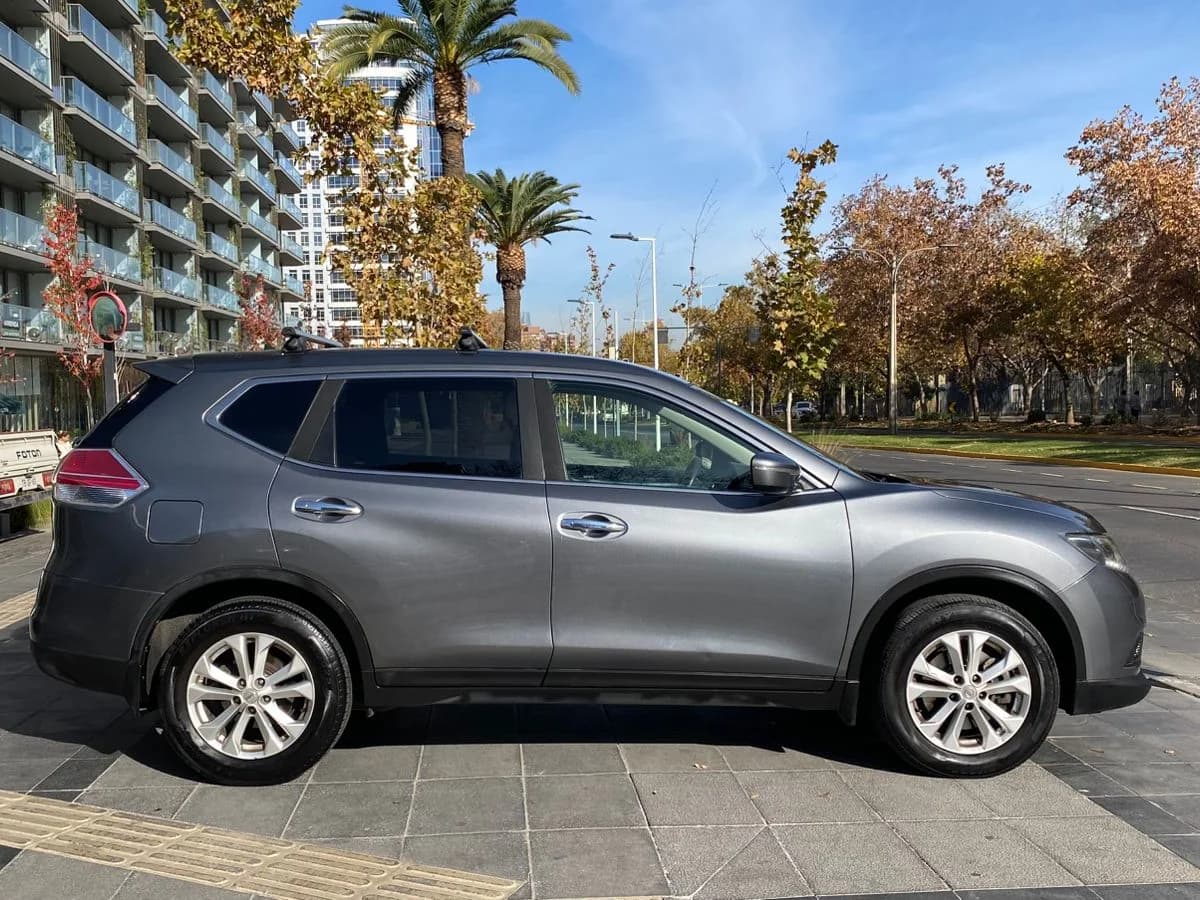 NISSAN X TRAIL SENSE 2.5 AUT 7A 2018 - Imagen 6