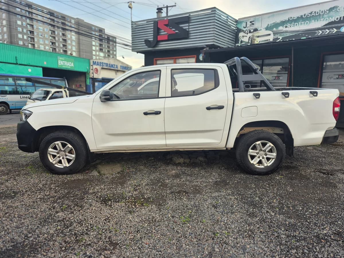 MAXUS T60 DCAB 4X2 2.8 2.8 2023 - Imagen 2
