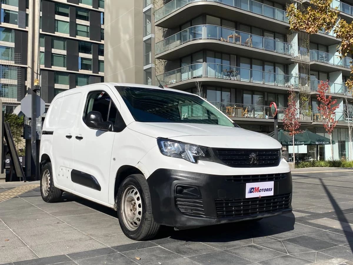 PEUGEOT PARTNER HDI 1.6 L1 90HP MT 5P 2022 - Imagen 1
