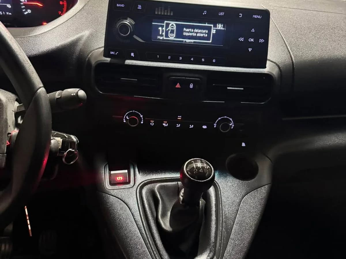 PEUGEOT PARTNER HDI 1.6 L1 90HP MT 5P 2022 - Imagen 11