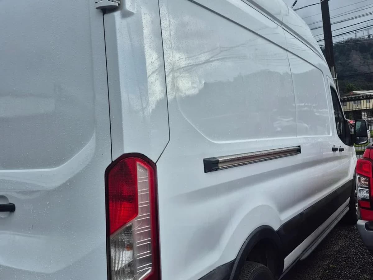 FORD TRANSIT 2.2 2022 - Imagen 11