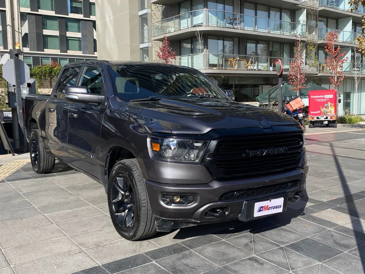 RAM 1500 QUAD CAB SLT DCAB 4X4 3.6 AUT BIGHORN 4P 2021 - Imagen 1
