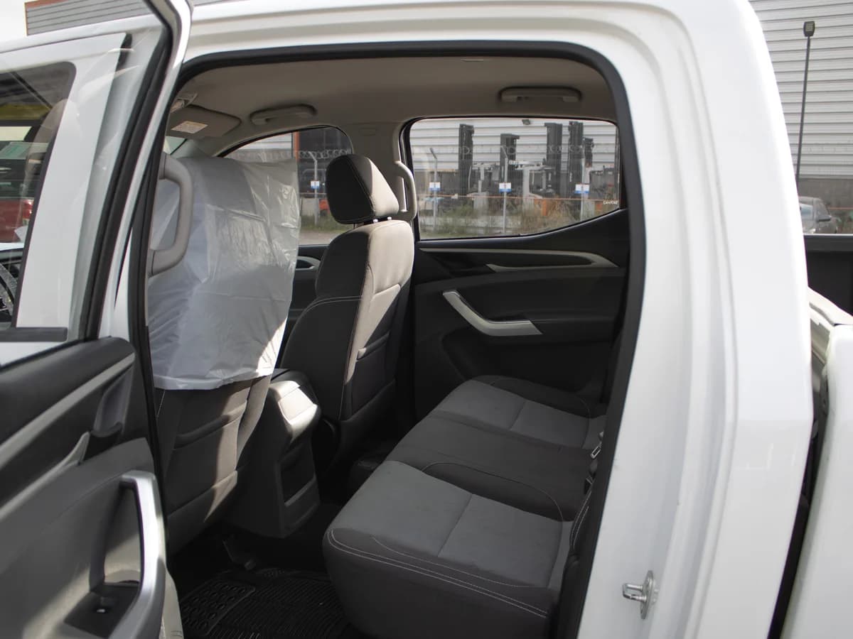 MAXUS T60 4x2 2023 - Imagen 10