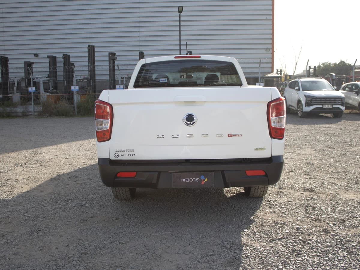 SSANGYONG MUSSO GRAND 2.2 4x2 2023 - Imagen 3