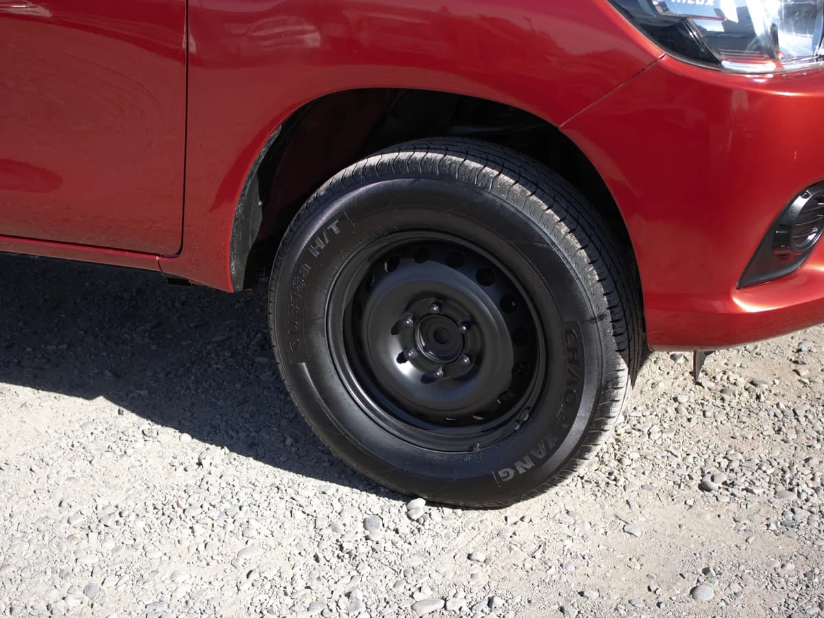 TOYOTA HILUX DOBLE CABINA 2.4 2023 - Imagen 4
