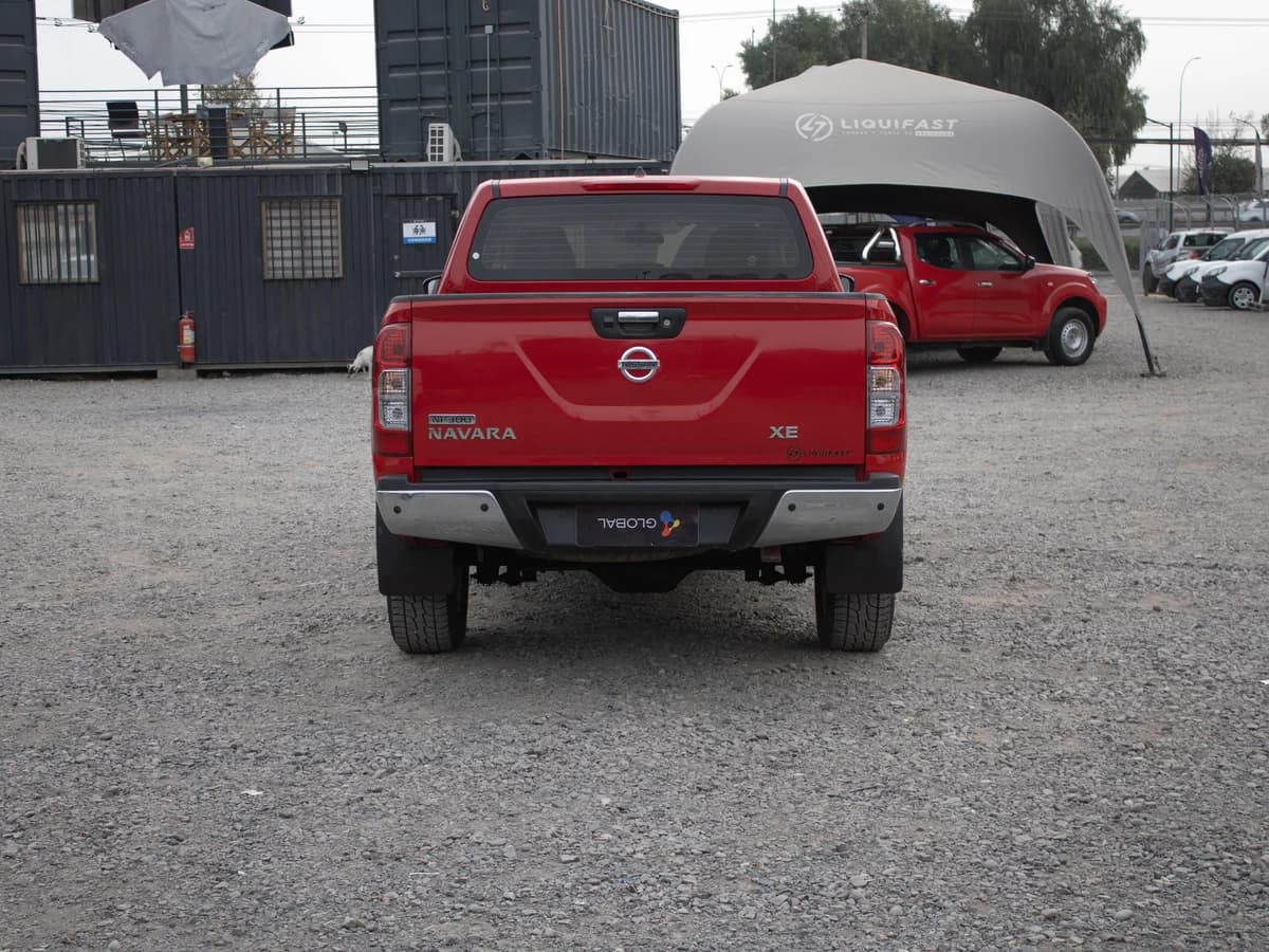 NISSAN NP300 4x4 2021 - Imagen 6