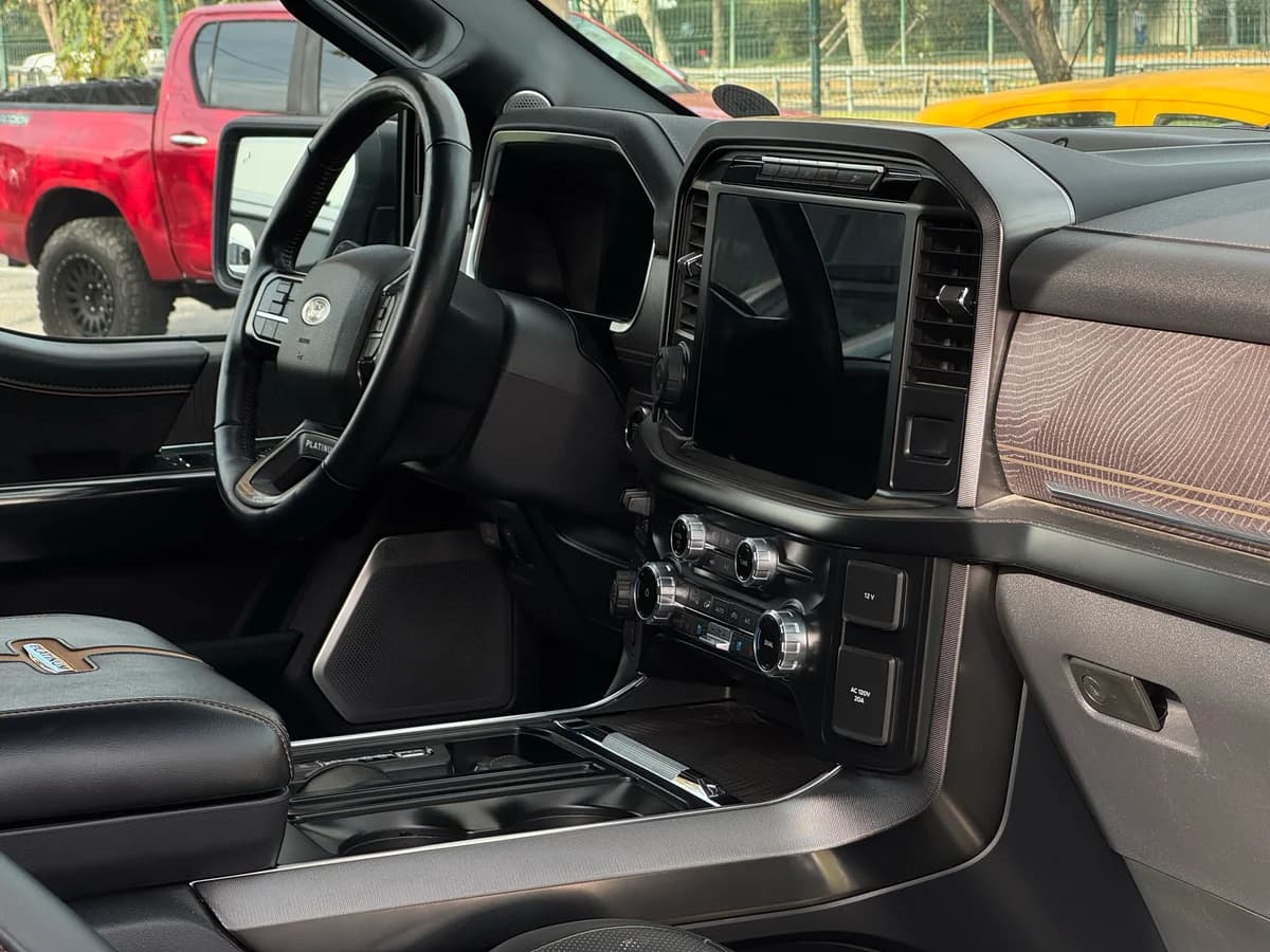 FORD F150 PLATINUM ECOBOOST 3.5 AUT FHEV 2024 - Imagen 19