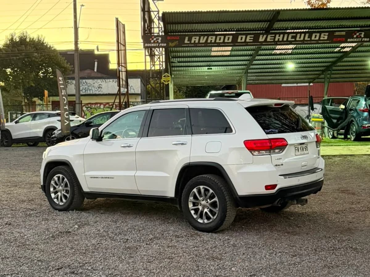 JEEP GRAND CHEROKEE LTD 4X4 3.6 AUT 3.6 2013 - Imagen 3