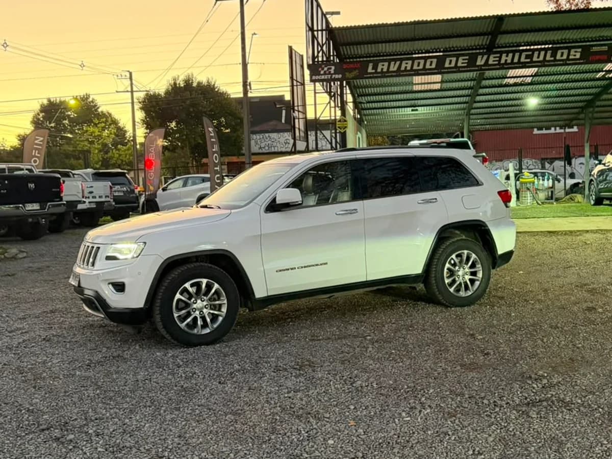 JEEP GRAND CHEROKEE LTD 4X4 3.6 AUT 3.6 2013 - Imagen 18