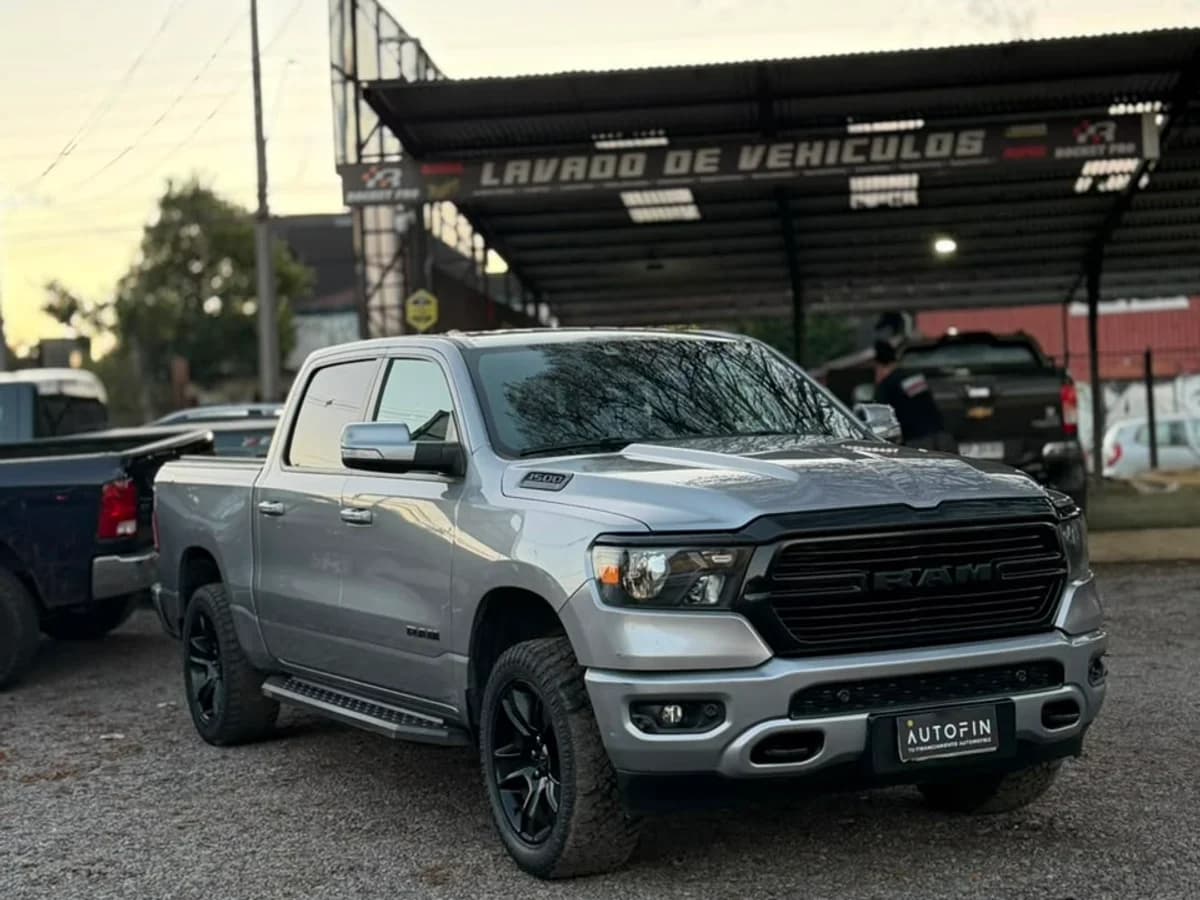 RAM 1500 3.6 3.6 4X4 QUAD CAB DOB. CAB. AT 4P 2020 - Imagen 4